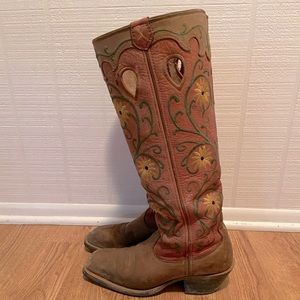 Ladies twisted x Buckaroo boots